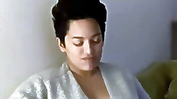 Belly stuffing, bbw stuffing belly, stuffing fetish, fetish kink, bbw latina