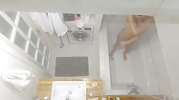 Amateur webcam girl, captured on tape, xxx video you tub, webcam capture, shower stripping