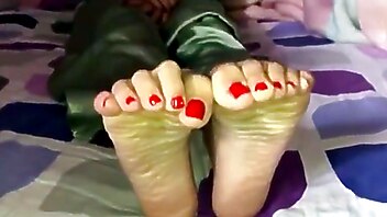 Greek footjob, amateur brunette fetish solo, greek fetish, feet size, footjob size