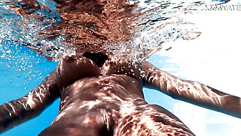 Real venezuela, body reveal, lover enjoying, men underwater, teen mysterious